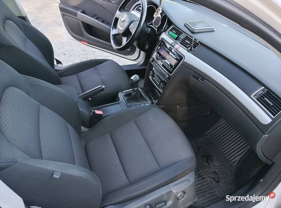 Skoda superb 4/5 Środa Śląska sprzedam