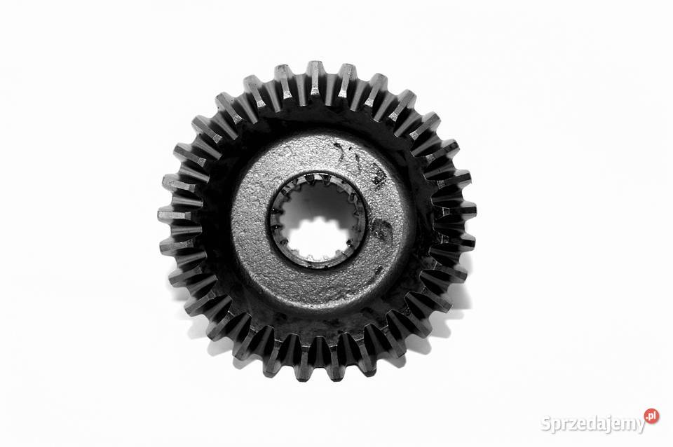 Koło zębate przedniej osi Mitsubishi VST Tajęcina