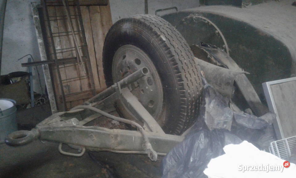 Wojskowa stacja paliwa dystrybutor beczka Czajków