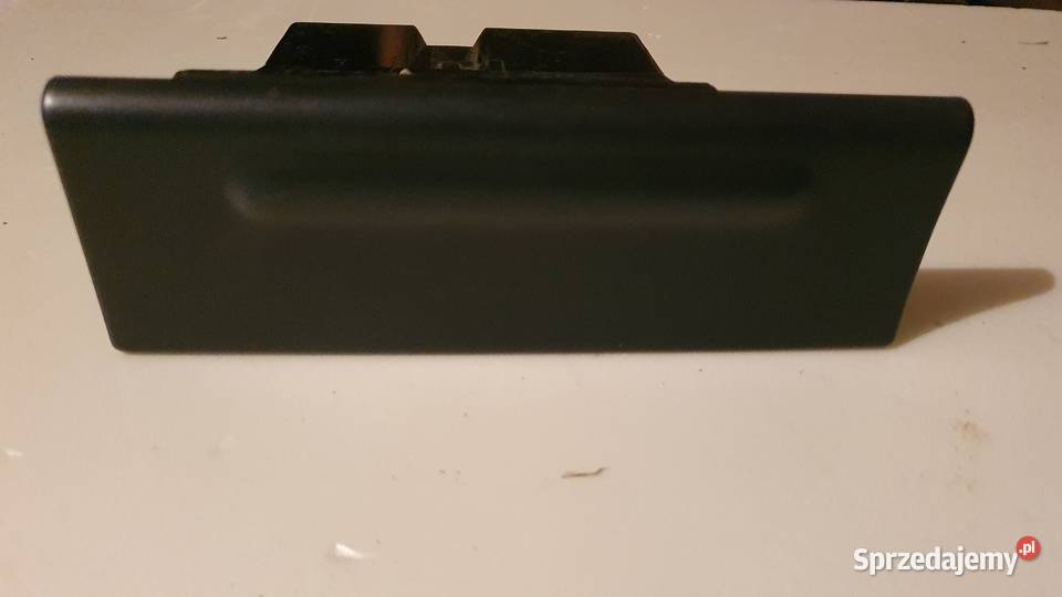 Popielniczka Ford osobowe