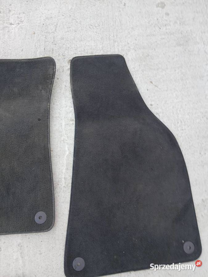 Audi A4 B6 B7 dywaniki czarne używane oryginalne Rok produkcji 2004