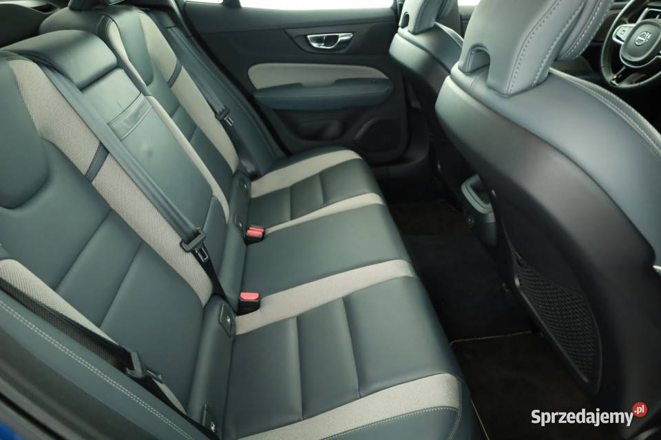 Volvo S60 B5 Rok produkcji 2020 Piaseczno