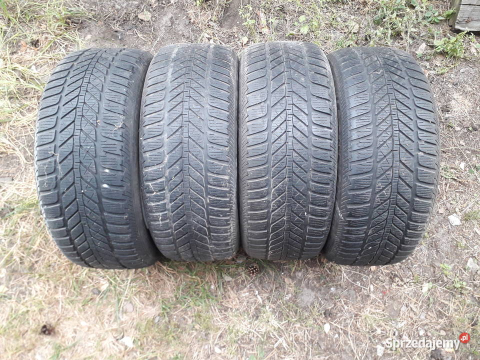 Opony zimowe 21555 R16 215 Samochodowe