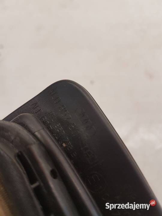 PAS BEZPIECZEŃSTWA TRZECI RZĄD AUDI Q7 4L0857811 osobowe śląskie Przystajń