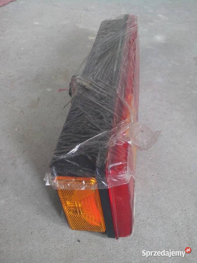 Tylna lampa zespolona SIM sprzedam