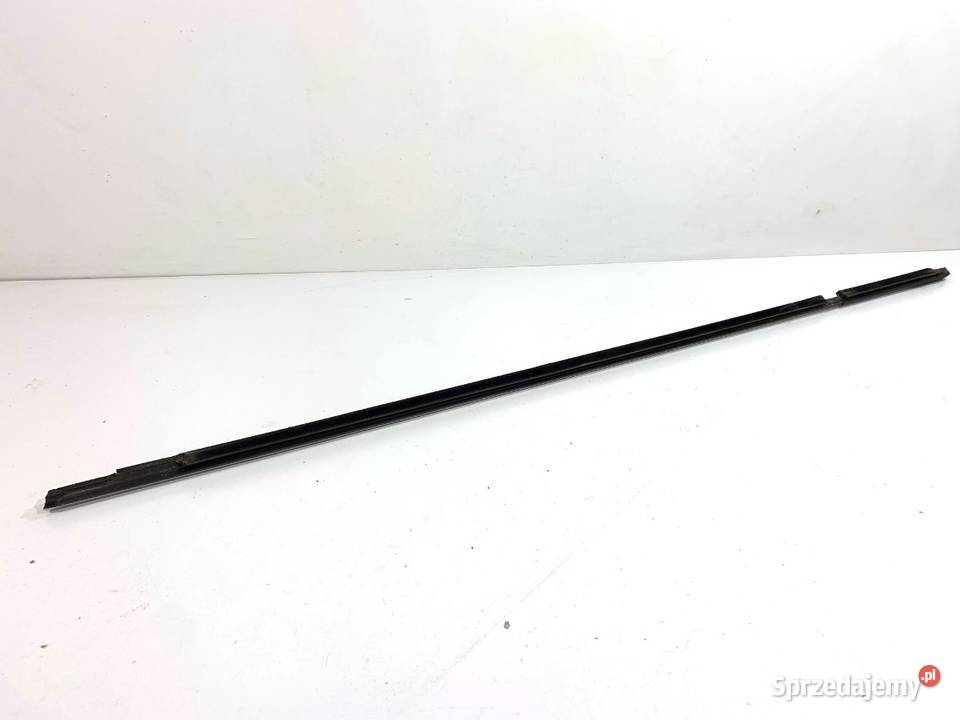 LISTWA ZGARNIAJĄCA PRZÓD PRAWY CITROEN C5 III osobowe sprzedam