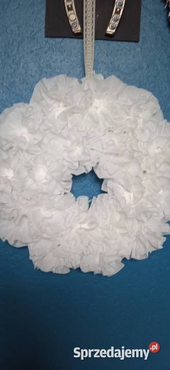 FINEZYJNY BIBUŁKOWY BIAŁY WIANEK Piła