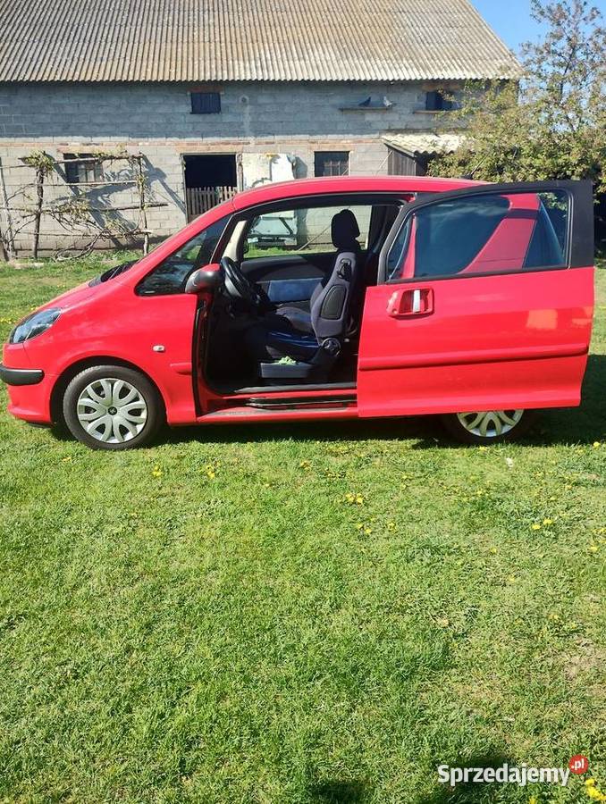 Peugeot 1007 75KM Felicjanów