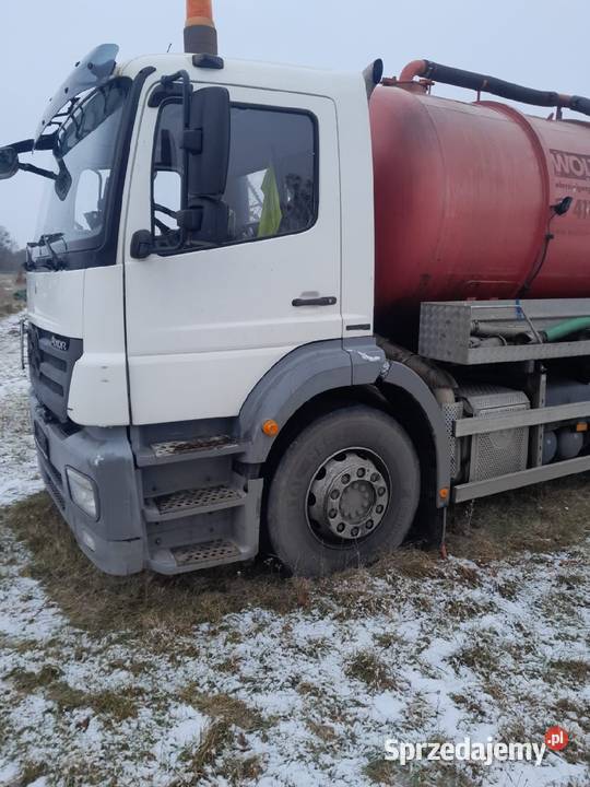 Mercedes Axor beczka asenizacyjna 300KM wielkopolskie Ruda