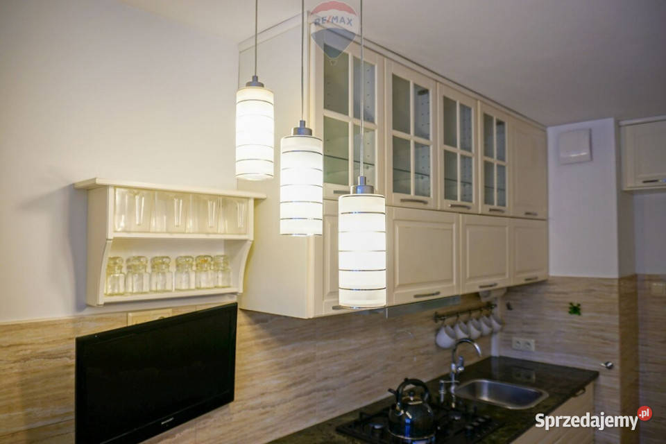 Przestronne 3 pokoje z parkingiem Mokotów Stegny Wynajem Warszawa