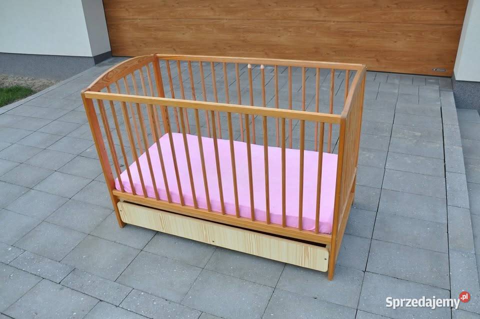 Łóżeczko drewniane Teresin