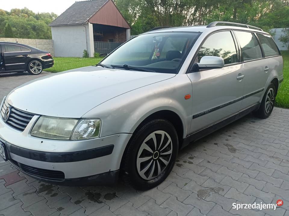 Passat B5 18t na części p5 LB7Z Myszków sprzedam