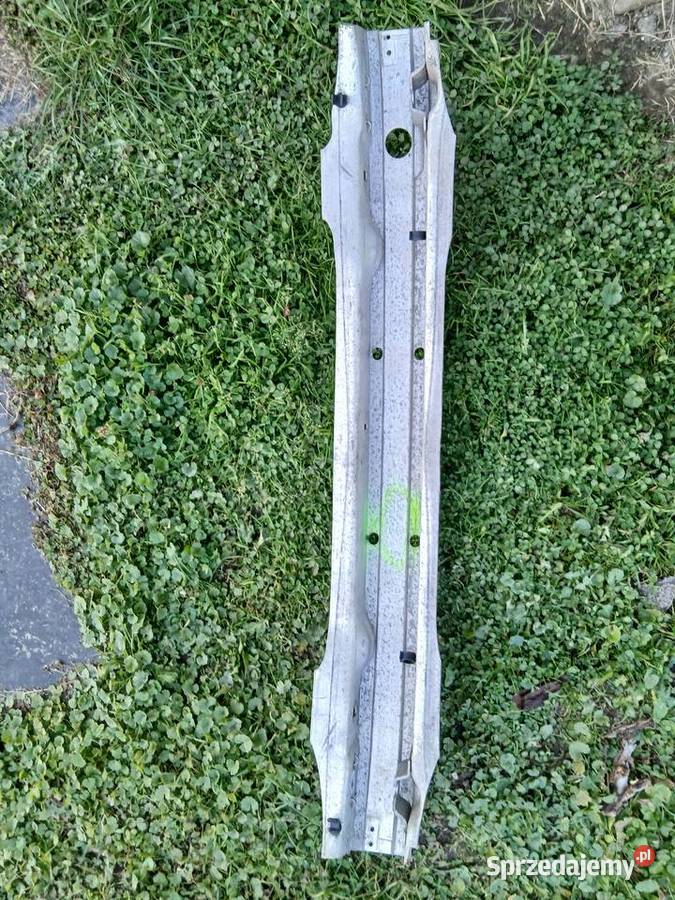 Audi A4 B6 belka zderzaka przód wzmocnienie śląskie Szczerbice