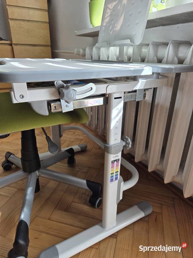 Biurko CubbyMark Adler krzesło Mayer Actikid A3 Warszawa sprzedam