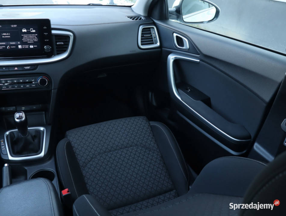 Kia Ceed 14 TGDI czujnik deszczu łódzkie Łódź