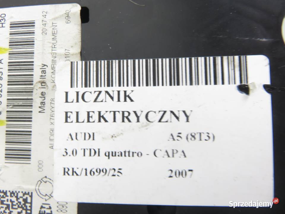 LICZNIK AUDI A5 8T3 30 TDI 8T0920931A Liczniki i zegary Liczniki i zegary