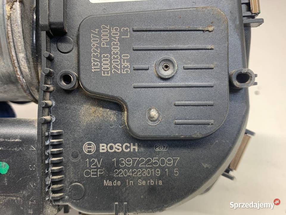 SILNIK WYCIERACZEK PRZÓD SKODA OCTAVIA IV