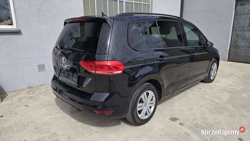 Volkswagen Touran 16 TDI SCR manualna Nowy Świętów sprzedam