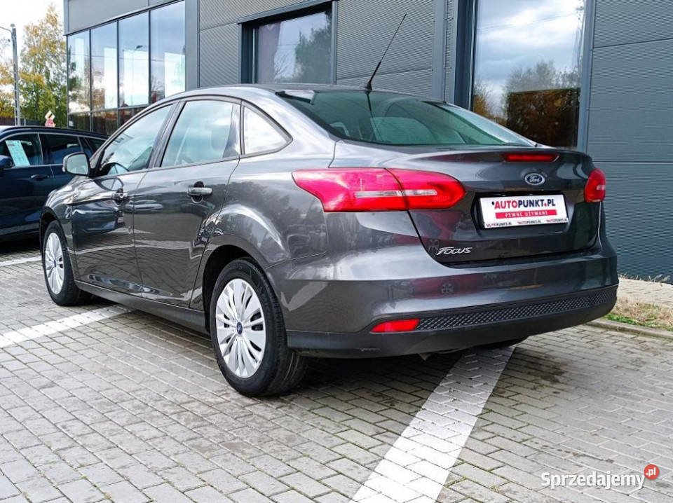 FORD Focus 2017r Salon Polska Gwarancja nieuszkodzony małopolskie Kraków sprzedam