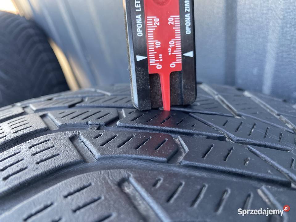 Koła Audi Q7 23560 R18 Opony 2020r Pirelli lubelskie Zamość