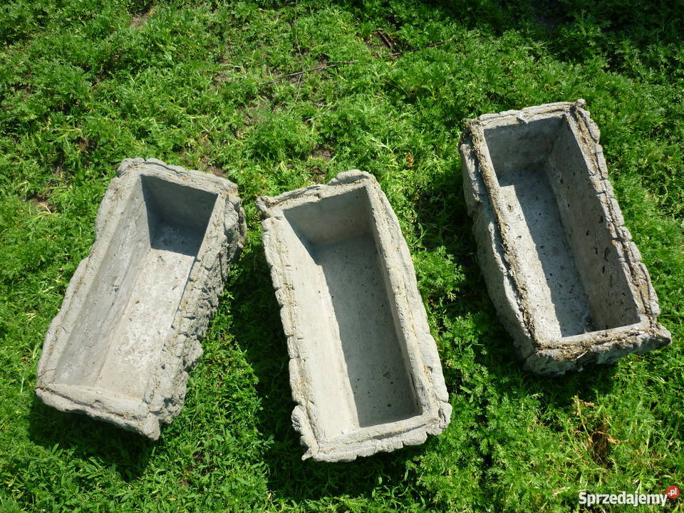 Sprzedam tanio doniczki ręcznie robione