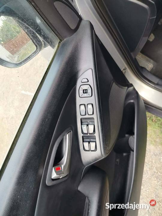 Sprzedam HYUNDAI ix35 2WD