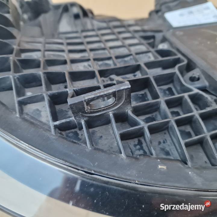 SCANIA R S REFLEKTOR PRAWY LED LAMPA 2655849 ciężarowe lubuskie Trzciel