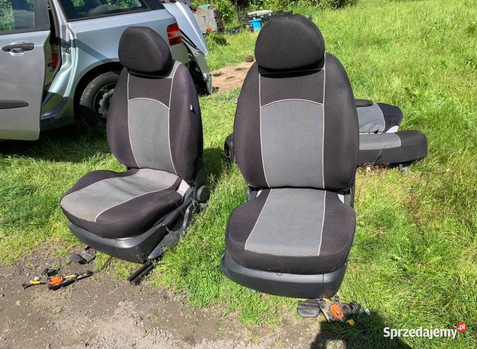 Zestaw foteli Fiat stilo 16 16V kombi Mszana