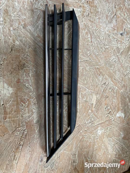 Nerki grill atrapa Alfa Romeo 164 polift dolnośląskie Kiełczów