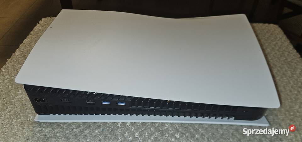 Konsola Sony Playstation 5 5 z napędem 825 GB 3 lubelskie