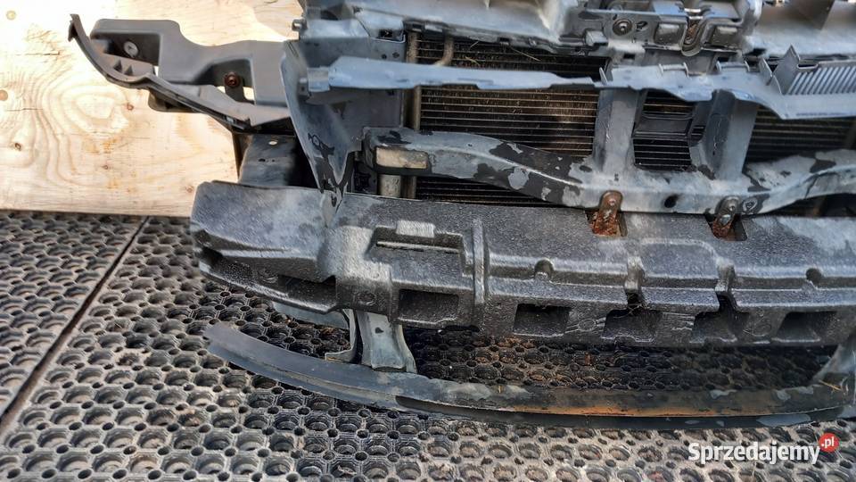 VW PASSAT B6 TDI PAS PRZEDNI KOMPLET Pasy przednie i tylne Zbierkowo sprzedam