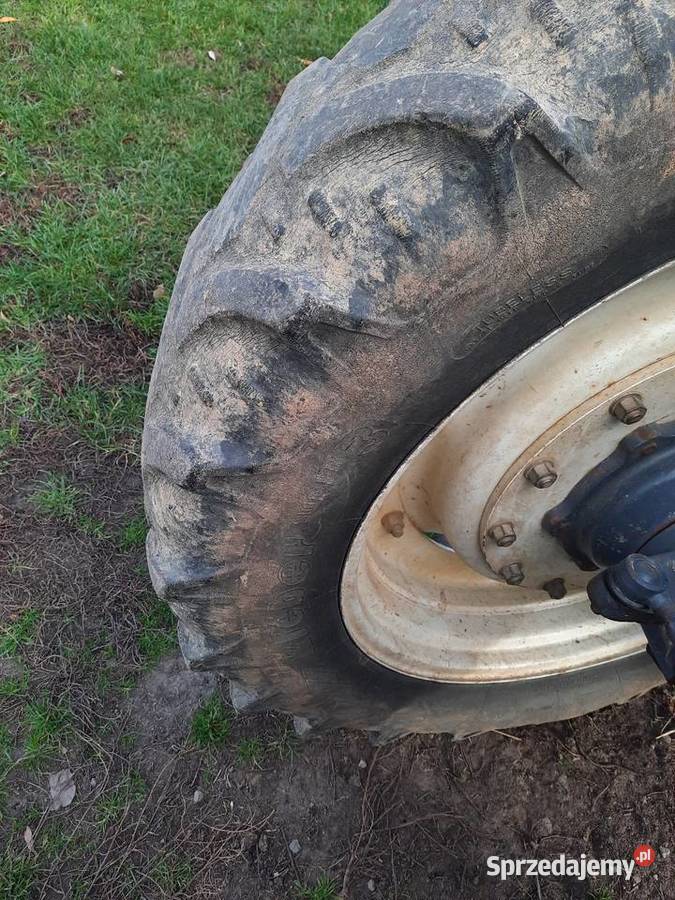 Opony 270 95 32 I 270 95 48 Ostrowiec Świętokrzyski