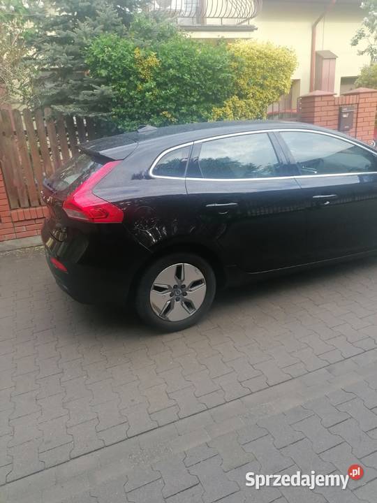 VOLVO v40 summum 2014 stan manualna V40 sprzedam