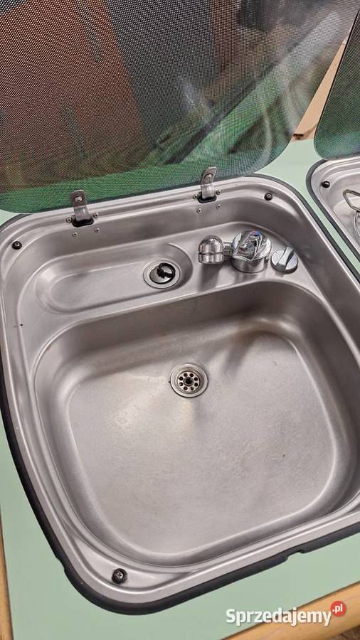 Lodówka Elektrolux 12 230V gaz zlewkuchenka Kampery