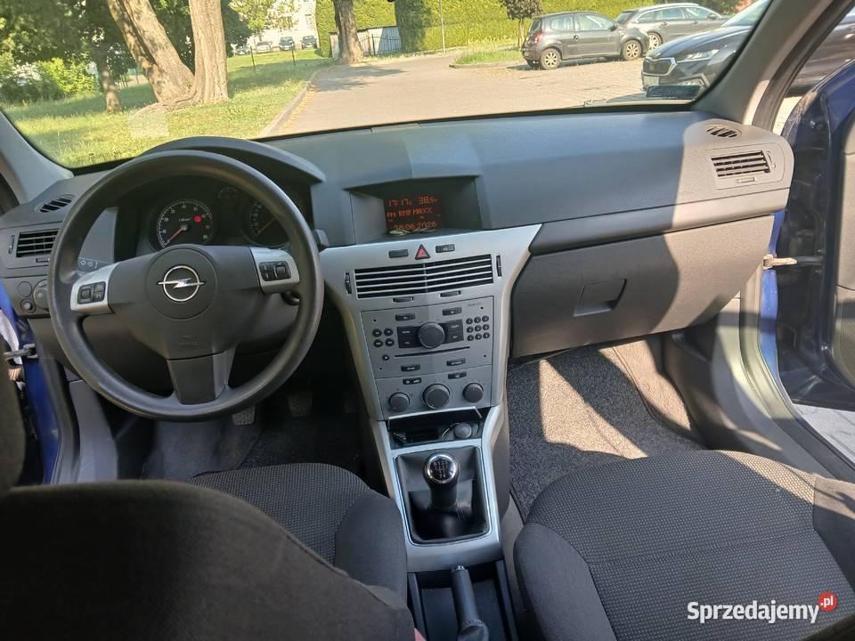 Astra 155tyskm 2009 lifcie 16benz klimatyzacja Bydgoszcz sprzedam