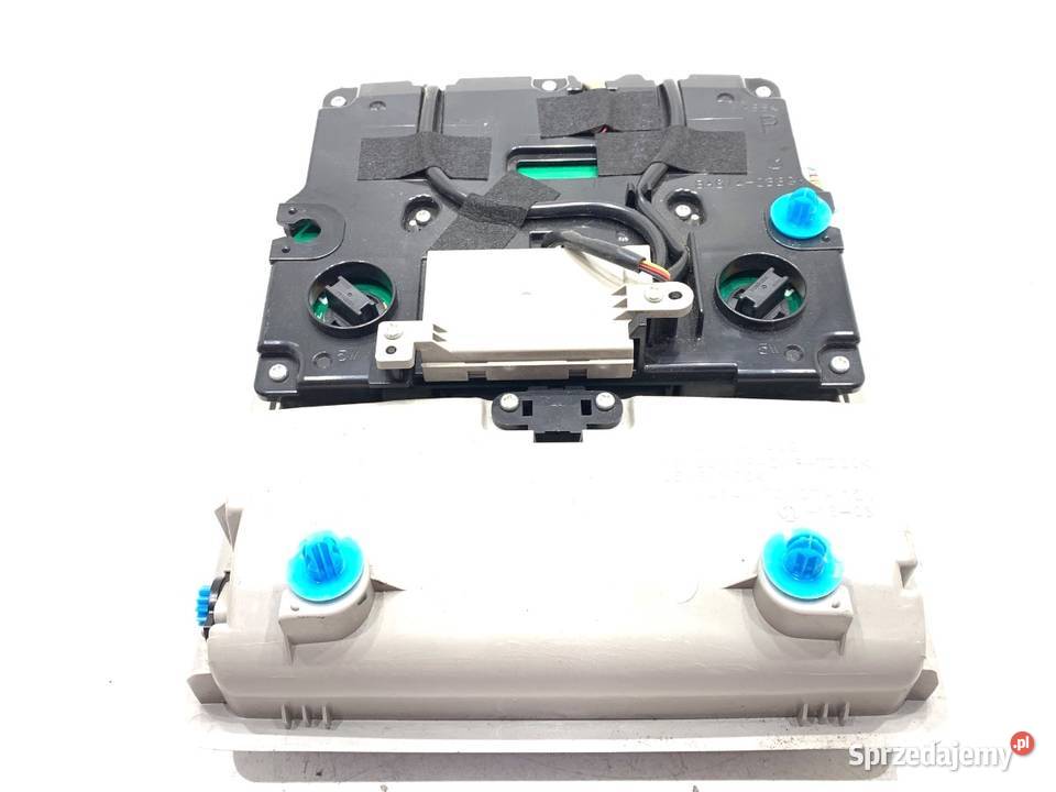 LAMPA SUFITOWA LEXUS CT 1D111140G Hatchback