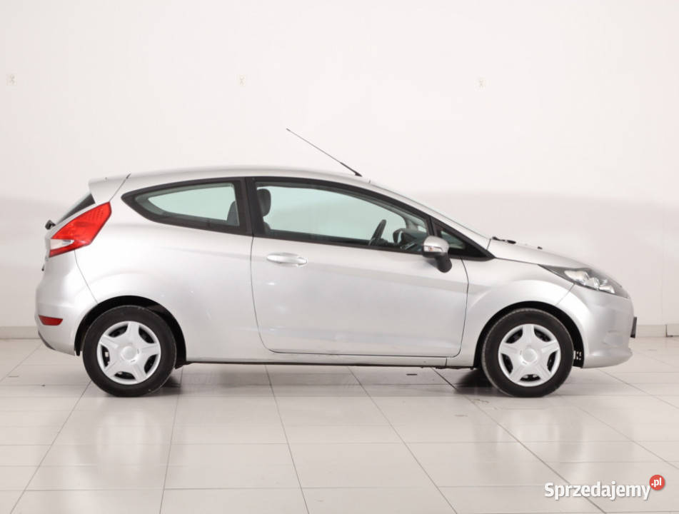 Ford Fiesta 125 ASR (kontrola trakcji) mazowieckie