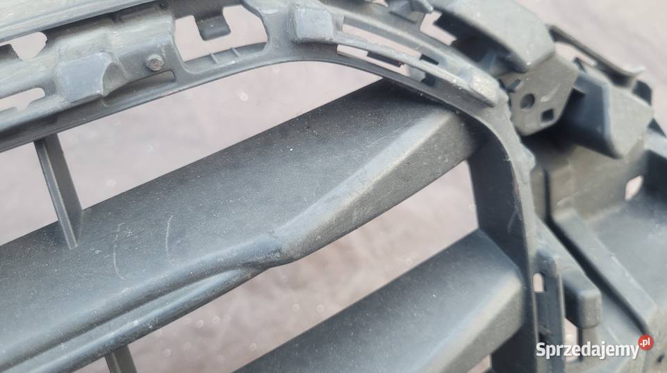 AUDI A3 8V ATRAPA GRILL PRZÓD 8V3853651 1322 osobowe Ruda Śląska