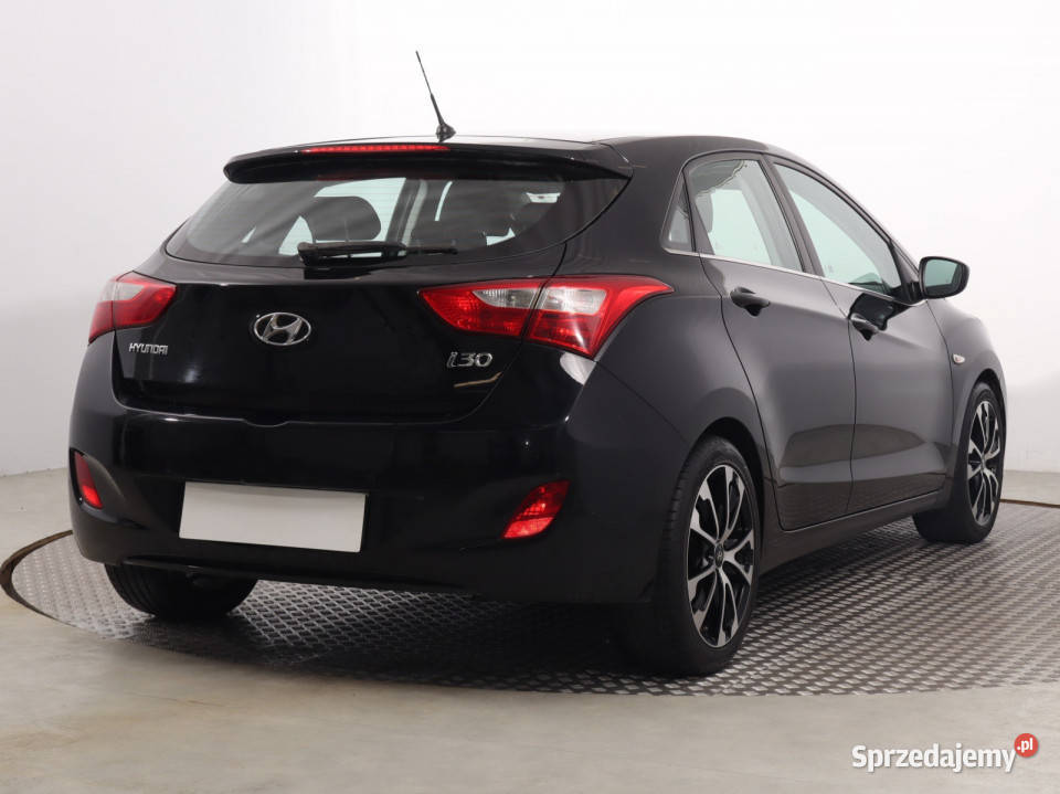 Hyundai i30 14 CVVT Hatchback i30