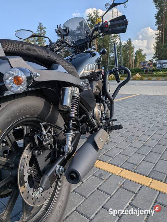 QJ MOTOR SRV125CC 2025R
