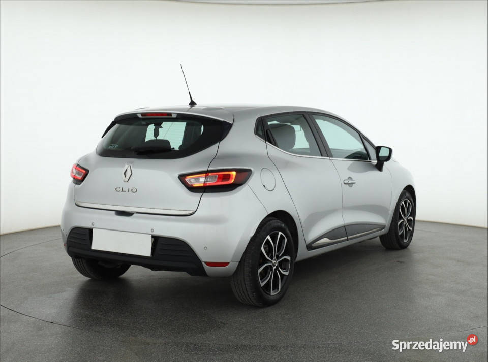 Renault Clio 09 TCe Piaseczno