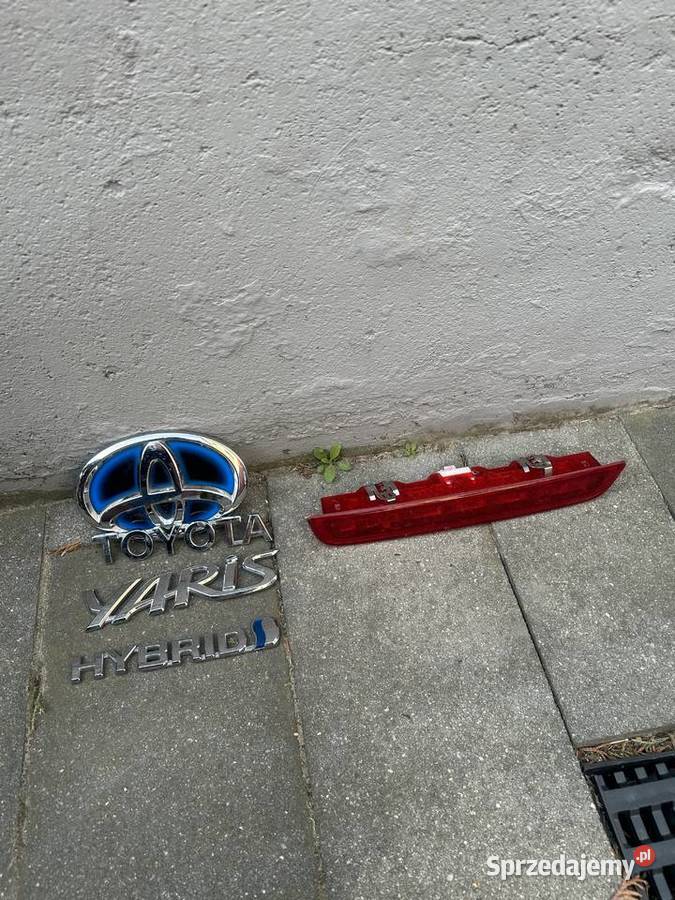Sprzedam części do toyoty yaris hybryda Pozostałe Krotoszyn