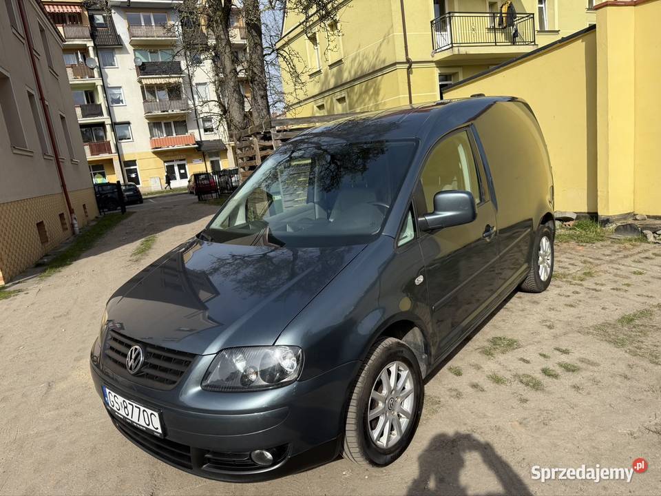 VW Caddy zadbany CD