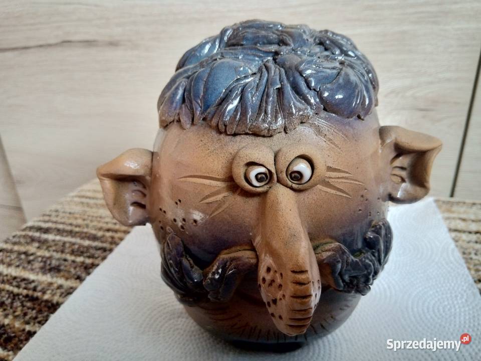 gliniana figurka skarbonka nowa na prezent Zielona Łąka