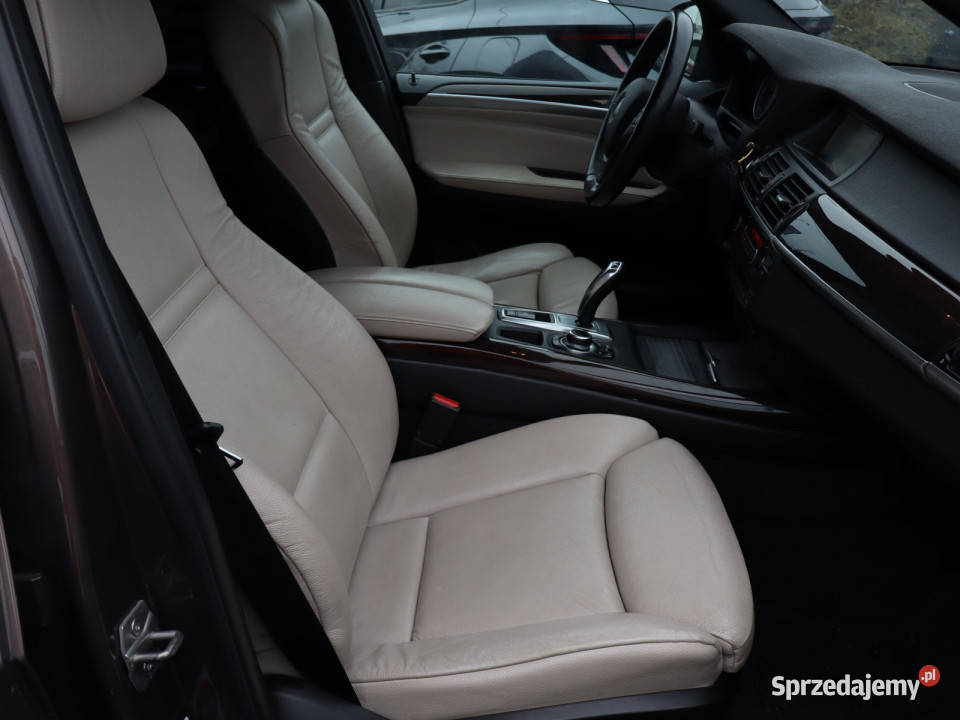 BMW X5 xDrive40d światła do jazdy dziennej Bielany Wrocławskie