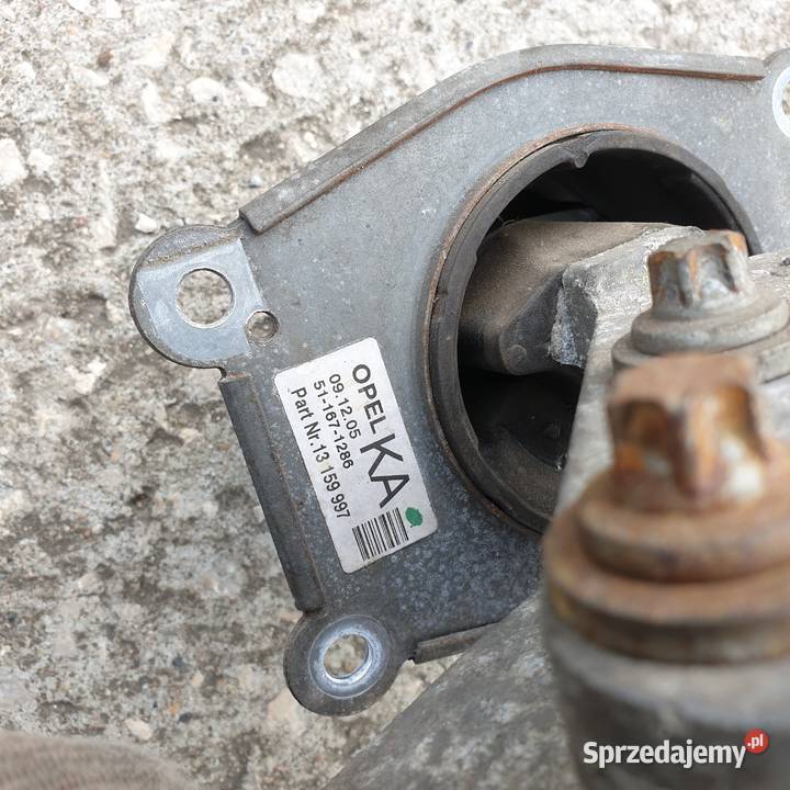 OPEL ZAFIRA B II 19 TDCI LAPA PODUSZKA SILNIKA Łochowice sprzedam