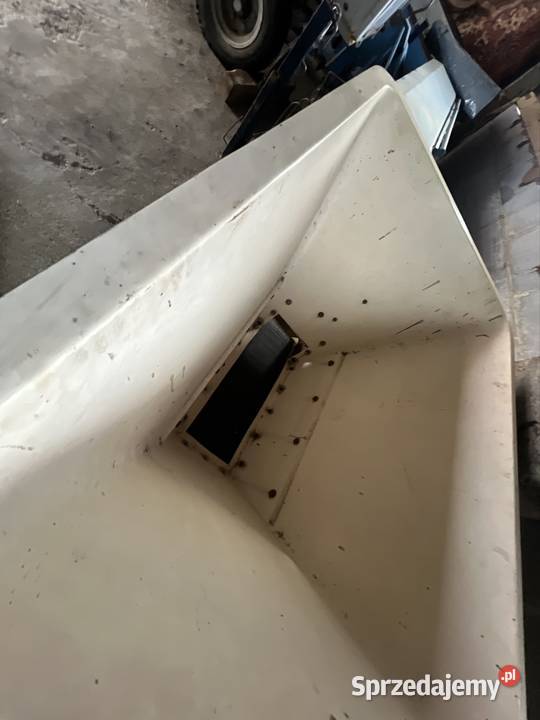 rosziewacz nawozu motyl nieuszkodzony Rozsiewacze nawozów Grabiny