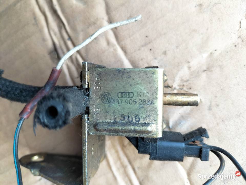 Audi VW 437906283A ZAWÓR CIŚNIENIA PODCIŚNIENIA osobowe Kamień-Kolonia sprzedam