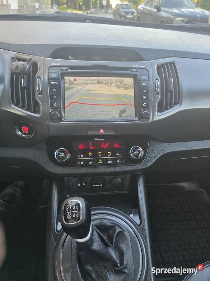Kia Sportage 20Crdi diesel 4x4Dach panoramiczny sprzedam