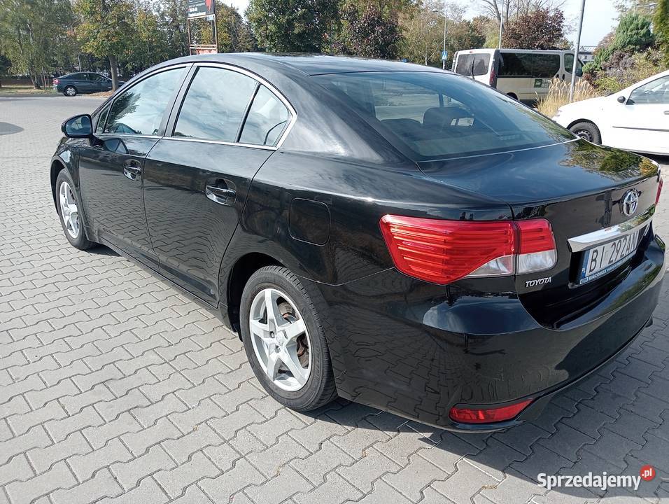 Toyota Avensis 18 LPG Sedan 2012 Bezwypadkowa benzyna+LPG